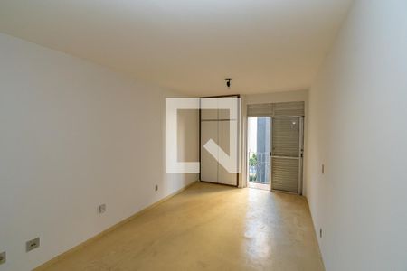 Apartamento à venda com 36m², 1 quarto e sem vagaSala/Quarto