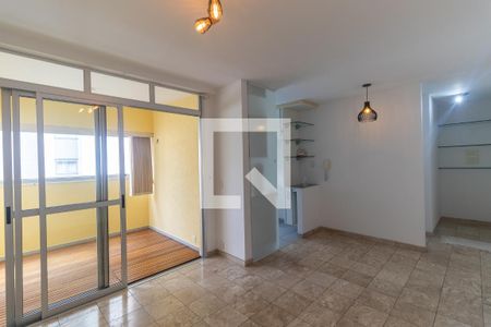 Sala de apartamento para alugar com 2 quartos, 54m² em Pinheiros, São Paulo