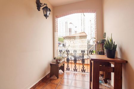 Varanda de casa à venda com 3 quartos, 98m² em Vila Gomes Cardim, São Paulo