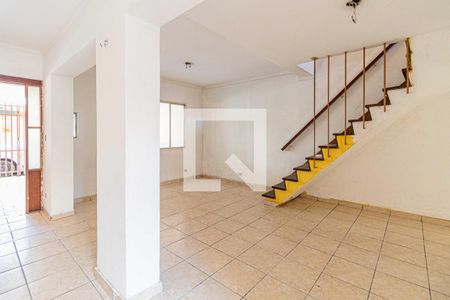 Sala de casa de condomínio à venda com 3 quartos, 130m² em Jardim Ivana, São Paulo