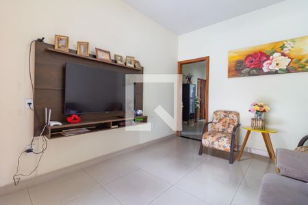 Casa à venda com 210m², 6 quartos e 2 vagasCasa 1 - Sala