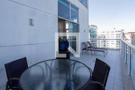 Varanda de apartamento à venda com 1 quarto, 136m² em Barra da Tijuca, Rio de Janeiro