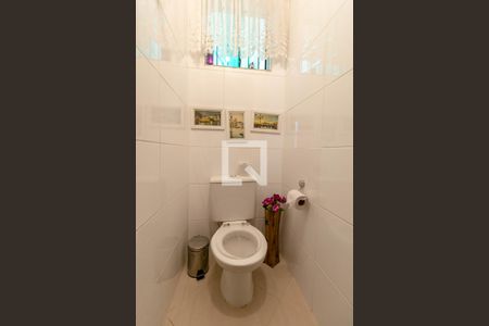 Lavabo de casa à venda com 3 quartos, 125m² em Ouro Preto, Belo Horizonte