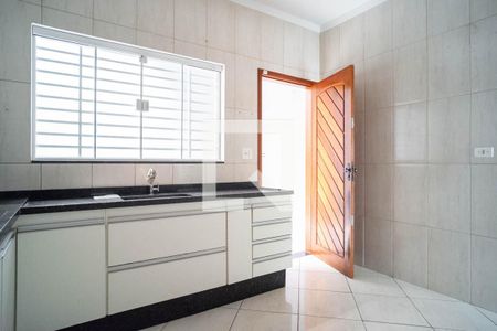 Cozinha de casa à venda com 2 quartos, 75m² em Vila Nhocune, São Paulo