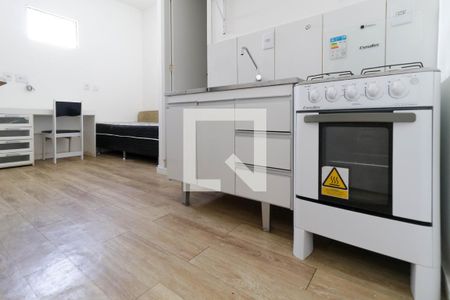 Kitnet de casa para alugar com 1 quarto, 16m² em Butantã, São Paulo