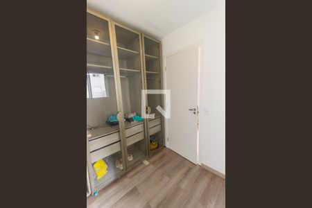 Quarto 1 de apartamento para alugar com 2 quartos, 34m² em Jardim Taquaral, São Paulo