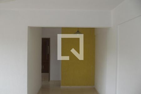 Sala de apartamento para alugar com 2 quartos, 60m² em Jacarepaguá, Rio de Janeiro