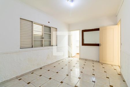 Suíte de casa para alugar com 3 quartos, 300m² em Jardim Santa Mena, Guarulhos