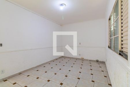 Suíte de casa para alugar com 3 quartos, 300m² em Jardim Santa Mena, Guarulhos