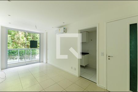 Sala de apartamento para alugar com 2 quartos, 80m² em Badu, Niterói