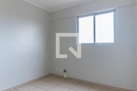 Quarto 2 de apartamento para alugar com 2 quartos, 47m² em Setor Industrial (taguatinga), Brasília