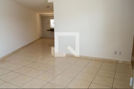 Sala de apartamento para alugar com 2 quartos, 78m² em Residencial Guarema, Goiânia