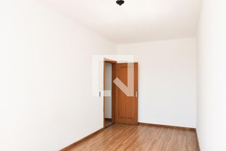 Quarto de apartamento para alugar com 1 quarto, 52m² em Passo D’areia, Porto Alegre