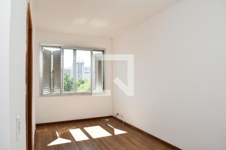 Sala de apartamento para alugar com 1 quarto, 52m² em Passo D’areia, Porto Alegre