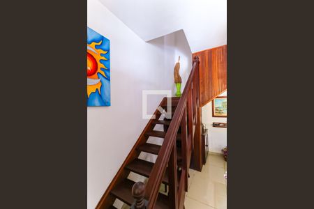 Escada de casa de condomínio à venda com 3 quartos, 190m² em Todos Os Santos, Rio de Janeiro