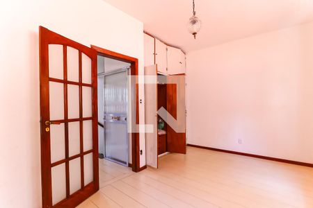 Quarto de casa de condomínio à venda com 3 quartos, 190m² em Todos Os Santos, Rio de Janeiro