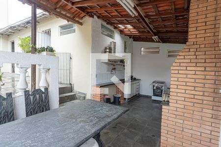 Casa para alugar com 600m², 4 quartos e 15 vagas Casa para alugar com 600m², 4 quartos e 15 vagasChurrasqueira