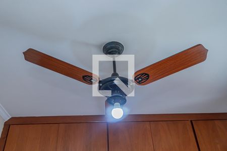 Casa para alugar com 600m², 4 quartos e 15 vagas Casa para alugar com 600m², 4 quartos e 15 vagasQuarto