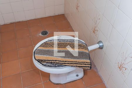 Casa para alugar com 600m², 4 quartos e 15 vagas Casa para alugar com 600m², 4 quartos e 15 vagasBanheiro edícula