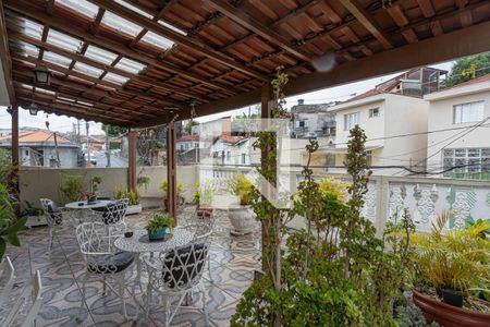 Casa para alugar com 600m², 4 quartos e 15 vagas Casa para alugar com 600m², 4 quartos e 15 vagasVaranda da sala