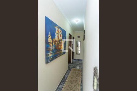 Casa para alugar com 600m², 4 quartos e 15 vagas Casa para alugar com 600m², 4 quartos e 15 vagasCorredor