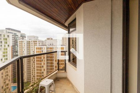 Apartamento para alugar com 4 quartos, 220m² em Vila Mariana, São Paulo