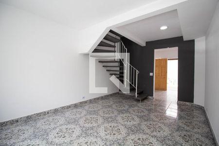 Sala de casa de condomínio para alugar com 2 quartos, 55m² em Vila Cosmopolita, São Paulo