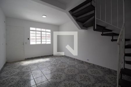 Sala de casa de condomínio para alugar com 2 quartos, 55m² em Vila Cosmopolita, São Paulo