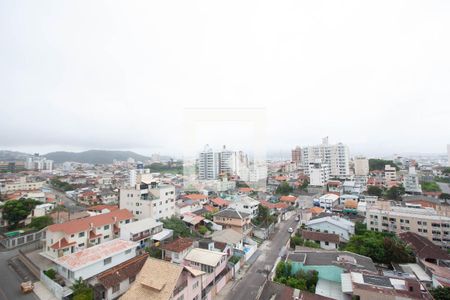 Vista de apartamento para alugar com 2 quartos, 100m² em Barreiros, São José