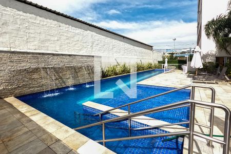 Apartamento à venda com 62m², 2 quartos e 1 vaga Apartamento à venda com 62m², 2 quartos e 1 vagaÁrea comum - Piscina