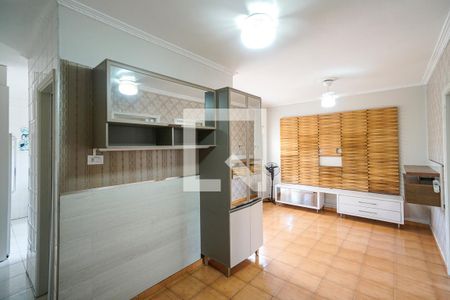 Sala de casa de condomínio para alugar com 2 quartos, 75m² em Vila Sao Geraldo, São Paulo