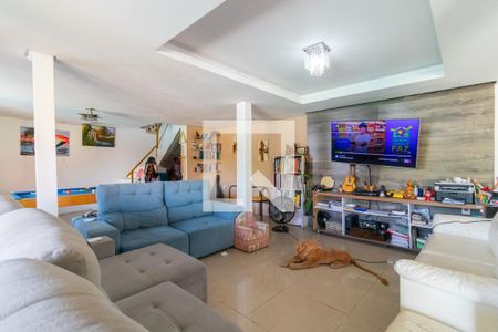 Sala de casa para alugar com 4 quartos, 170m² em Vila Nova, Porto Alegre