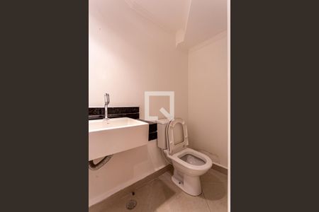 Lavabo de casa para alugar com 3 quartos, 168m² em Vila Valparaíso, Santo André