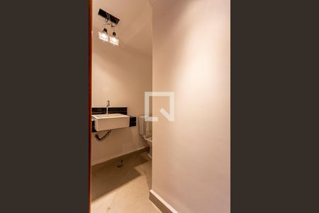 Lavabo de casa para alugar com 3 quartos, 168m² em Vila Valparaíso, Santo André