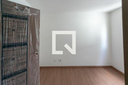 Apartamento à venda com 3 quartos, 77m² em Nova Floresta, Belo Horizonte