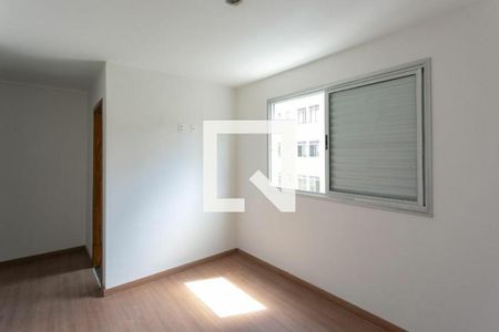 Apartamento à venda com 3 quartos, 77m² em Nova Floresta, Belo Horizonte