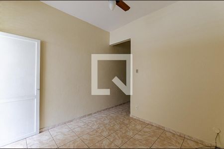 Sala de apartamento para alugar com 1 quarto, 35m² em Centro, Niterói