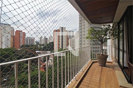 Apartamento à venda com 3 quartos, 177m² em Indianópolis, São Paulo