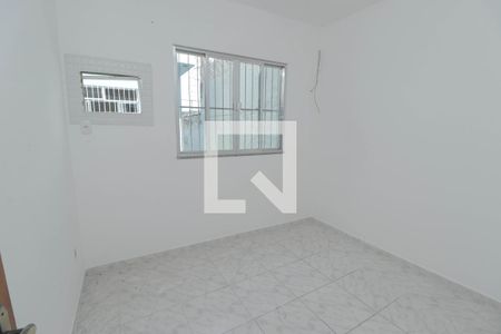 Quarto de casa para alugar com 1 quarto, 50m² em Vila Meriti, Duque de Caxias