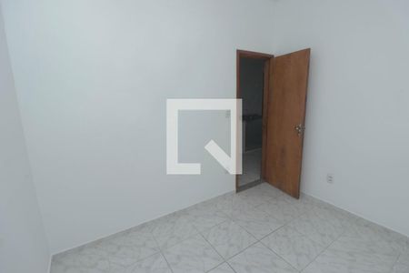 Quarto de casa para alugar com 1 quarto, 50m² em Vila Meriti, Duque de Caxias