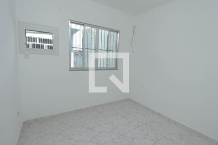 Quarto de casa para alugar com 1 quarto, 50m² em Vila Meriti, Duque de Caxias