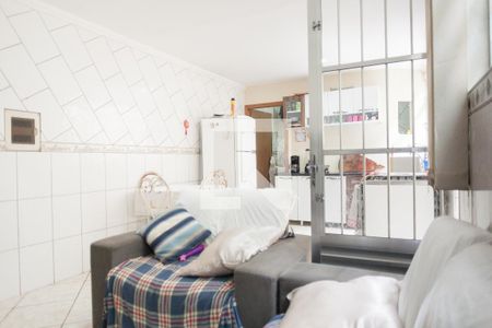 Casa à venda com 440m², 5 quartos e 4 vagas Casa à venda com 440m², 5 quartos e 4 vagassala