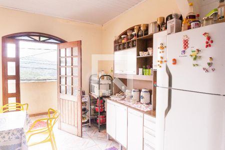 Casa à venda com 440m², 5 quartos e 4 vagas Casa à venda com 440m², 5 quartos e 4 vagascozinha