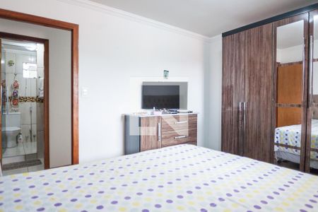 Casa à venda com 440m², 5 quartos e 4 vagas Casa à venda com 440m², 5 quartos e 4 vagassuite