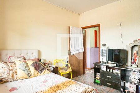 Casa à venda com 440m², 5 quartos e 4 vagas Casa à venda com 440m², 5 quartos e 4 vagassuite