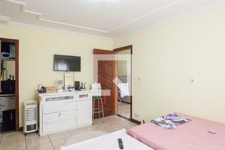 Casa à venda com 440m², 5 quartos e 4 vagas Casa à venda com 440m², 5 quartos e 4 vagassuite