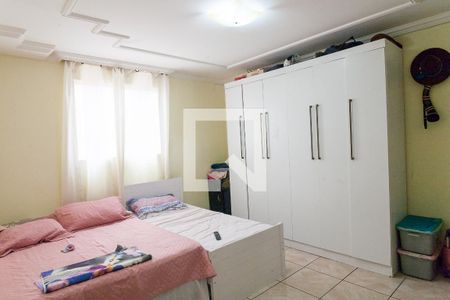 Casa à venda com 440m², 5 quartos e 4 vagas Casa à venda com 440m², 5 quartos e 4 vagassuite