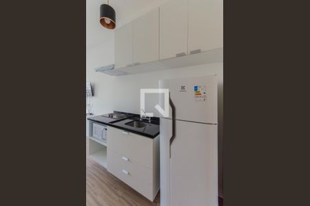 Cozinha de apartamento para alugar com 1 quarto, 27m² em Vila Mariana, São Paulo