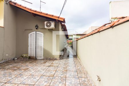 Sacada de casa à venda com 3 quartos, 140m² em Jaguaribe, Osasco