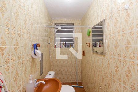 Casa à venda com 125m², 5 quartos e 2 vagas Casa à venda com 125m², 5 quartos e 2 vagasCasa 1 Banheiro